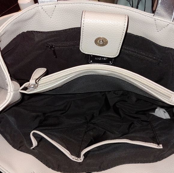 Purses 😉 - Picture 4 of 5